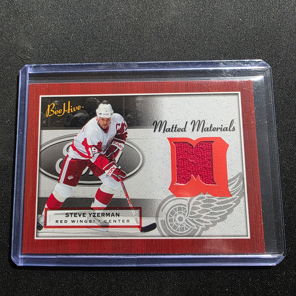 2005-06 UD BEEHIVE STEVE YZERMAN JERSEY GAME USED MM-SY MATTED MATERIALS Wings