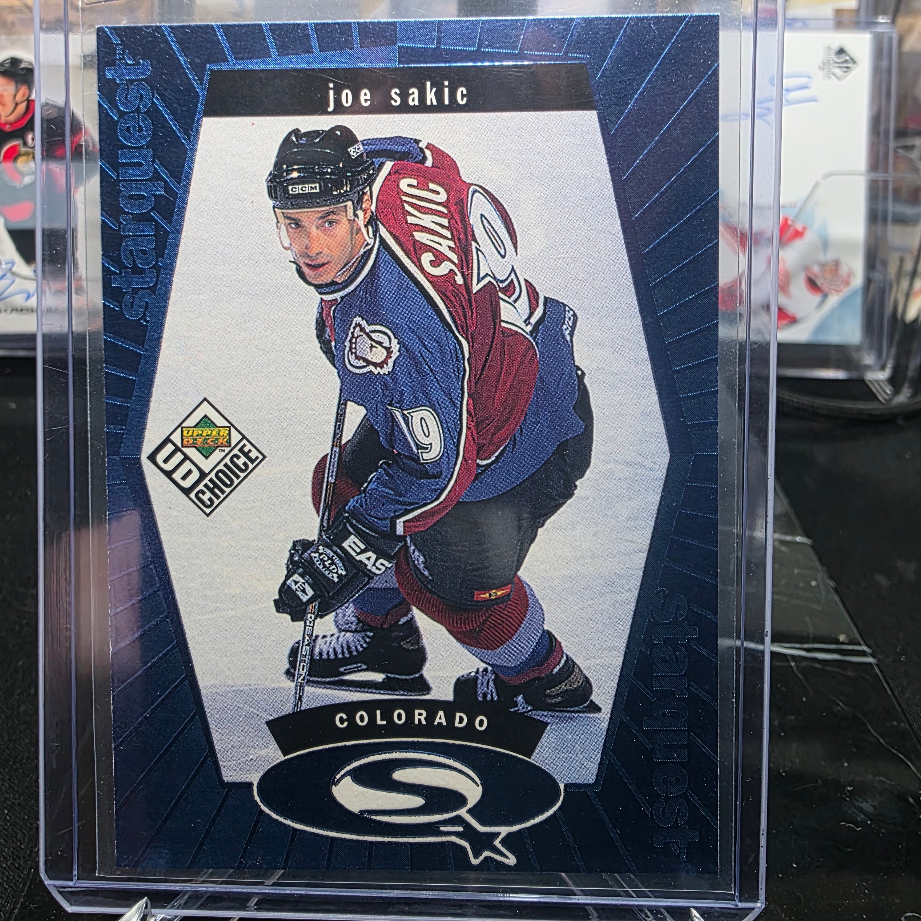 1998-99 UD Choice Starquest SQ11 Joe Sakic Colorado Avalanche
