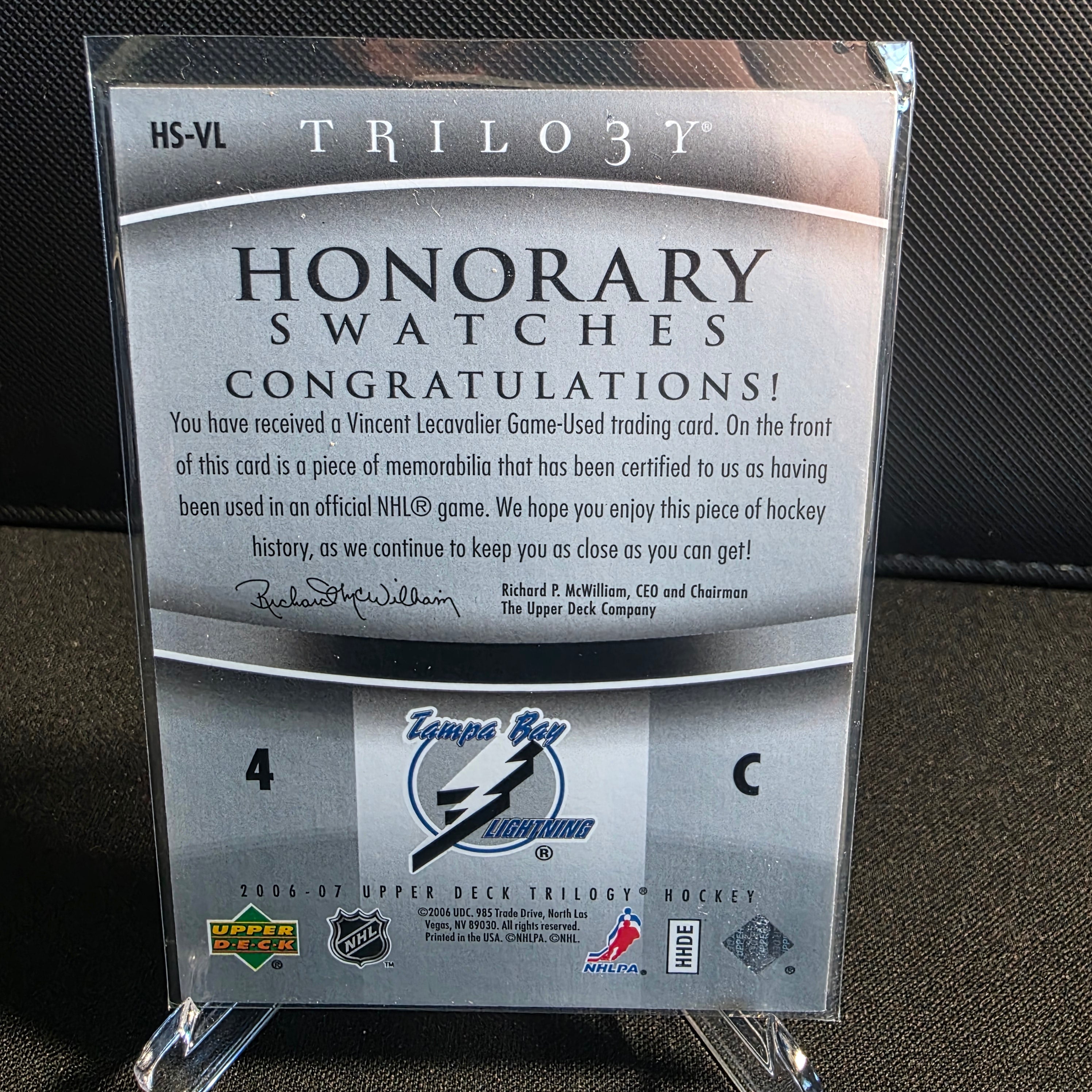 2006-07 Upper Deck Trilogy Honorary Swatches HS-VL Vincent Lecavalier Game-Used Jersey Tampa Bay Lightning
