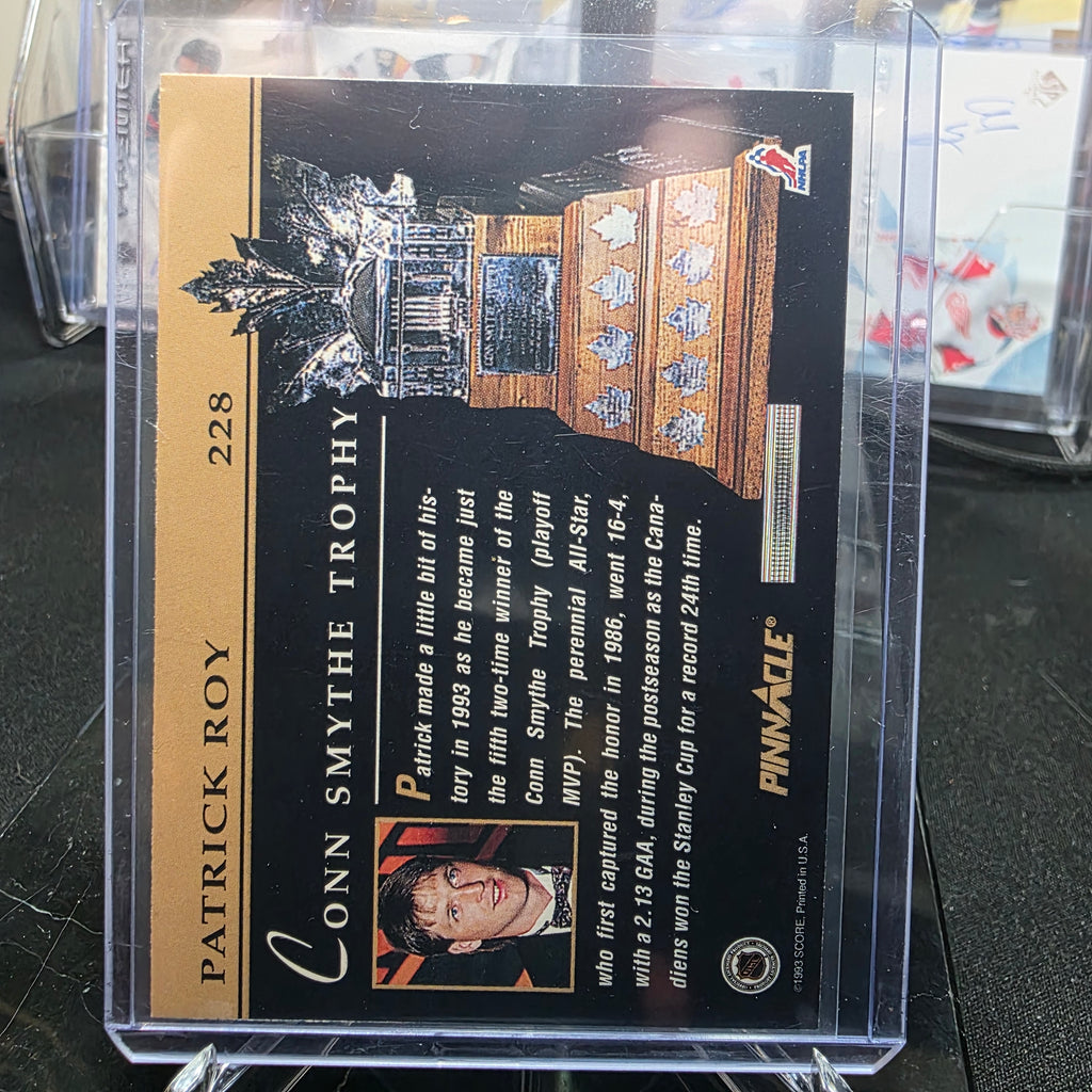 1993-94 Pinnacle 228 Conn Smythe Trophy Patrick Roy Montreal Canadiens